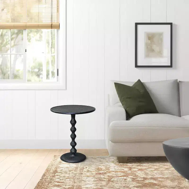 22" Round Side End Table, Cast Aluminum with Hammered Texture, Black